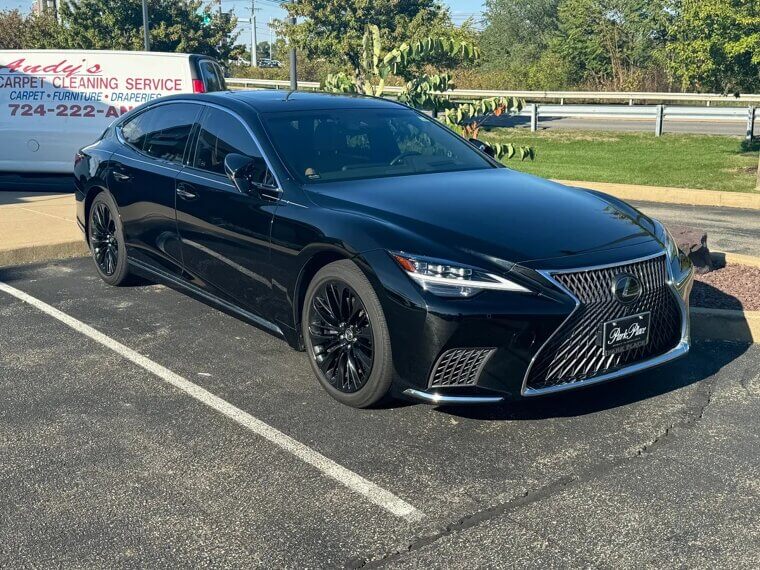 Lexus LS