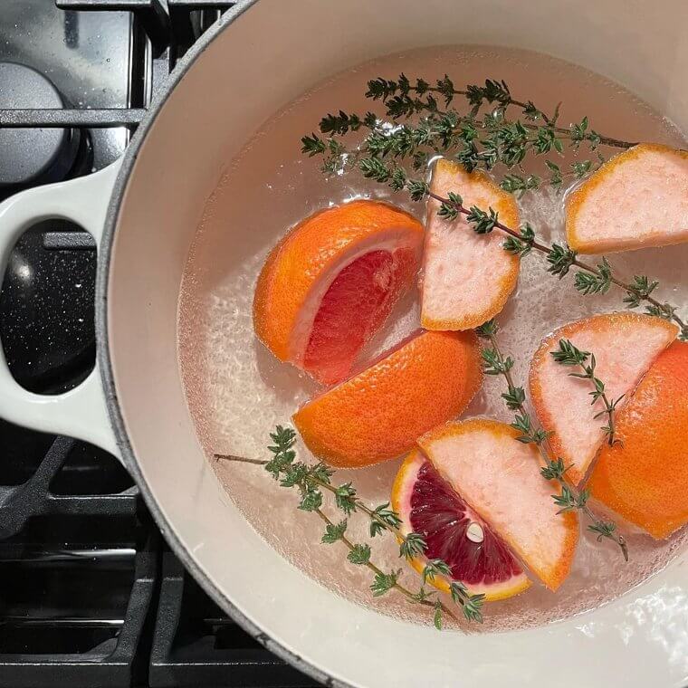 A Natural Air Freshener That'll Have Your House Smelling Delicious in Minutes