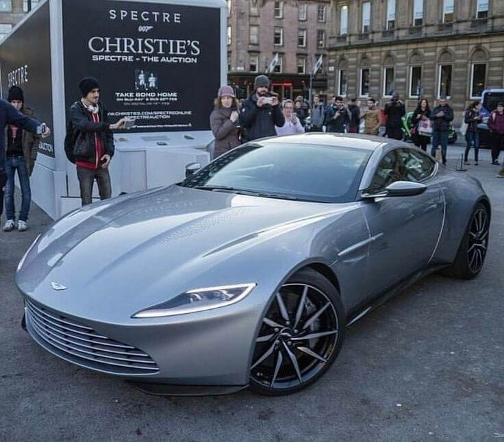 Aston Martin DB10: 3,41 millones de dólares, apareció en Spectre