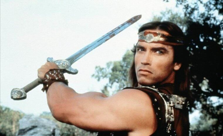 1985년 영화 '레드 소냐'에서 아놀드 슈왈제네거의 환상적인 모습