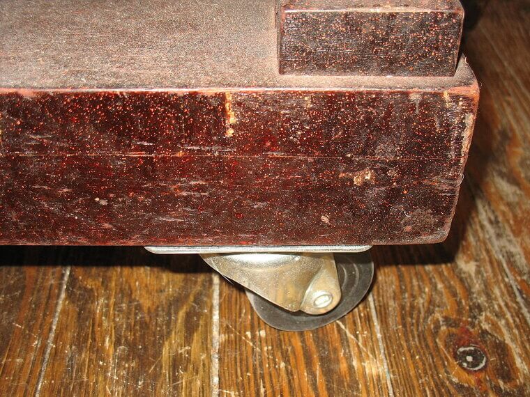 Keep a Rolling Cart for Mobile Tools