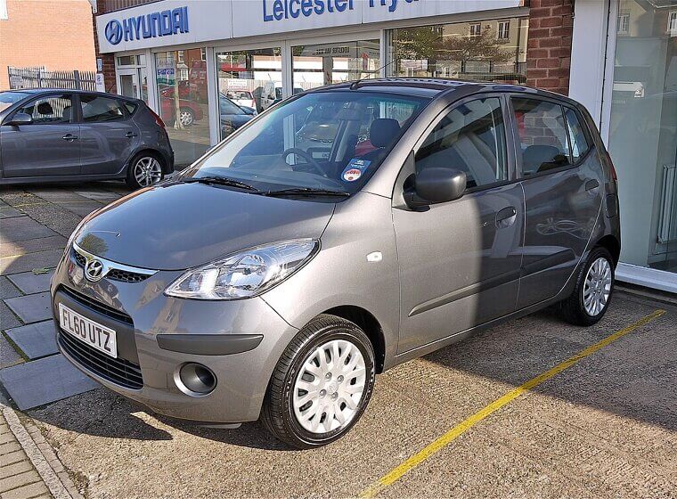 Compact Cars: Gray (18.5%)