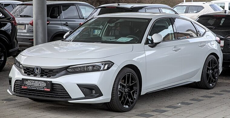 Compact Cars: White (25%)