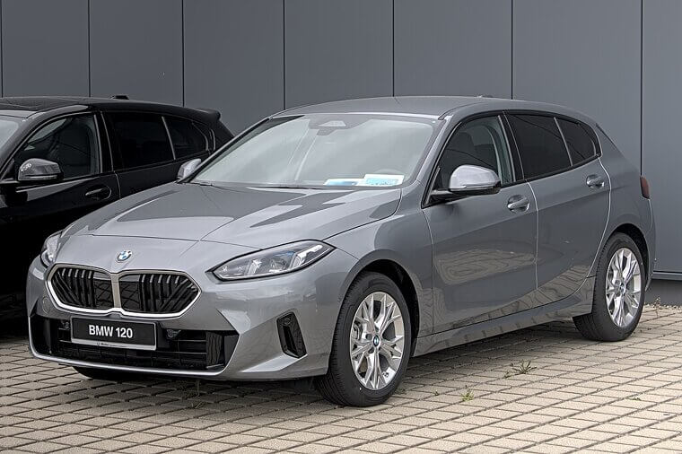 Luxury Cars: Gray (14%)