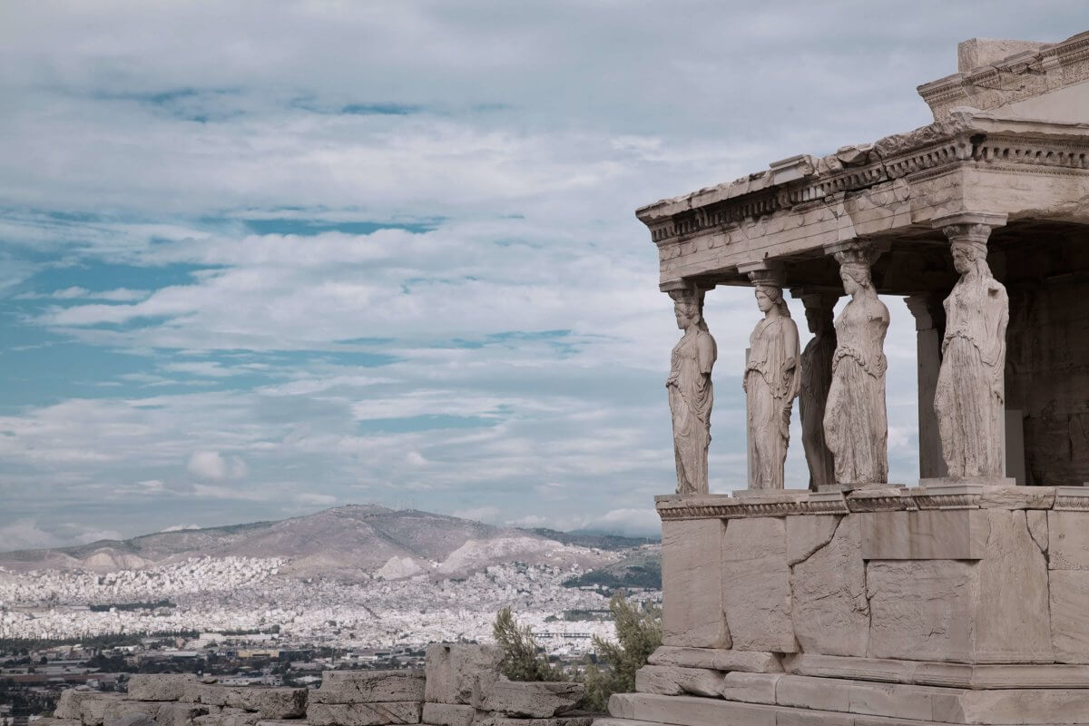 A Guide to Exploring the Acropolis
