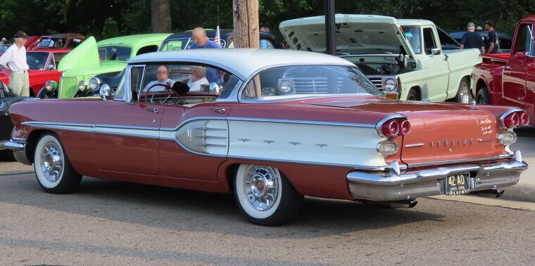 1958 Pontiac Star Chief