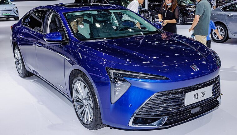 Buick LaCrosse (2017–2019)