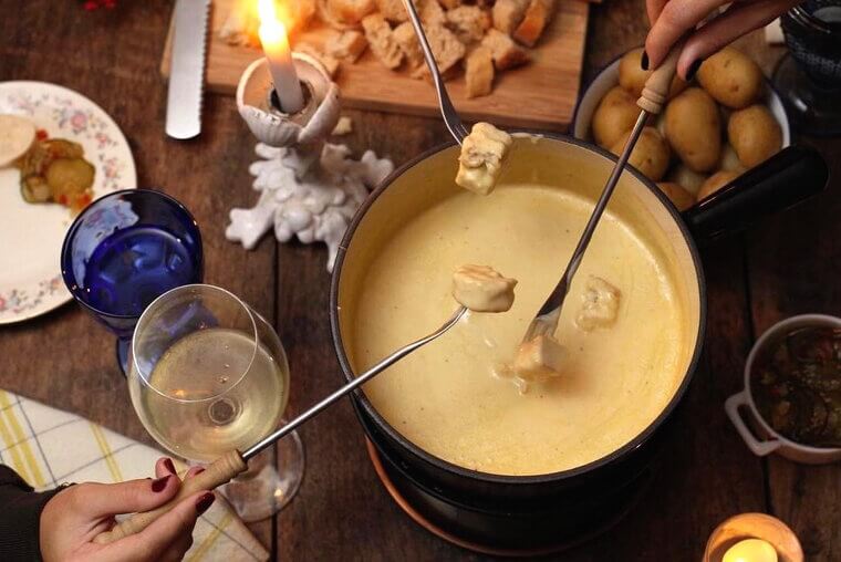 1969 – 174 Lbs (men), 147 Lbs (women)