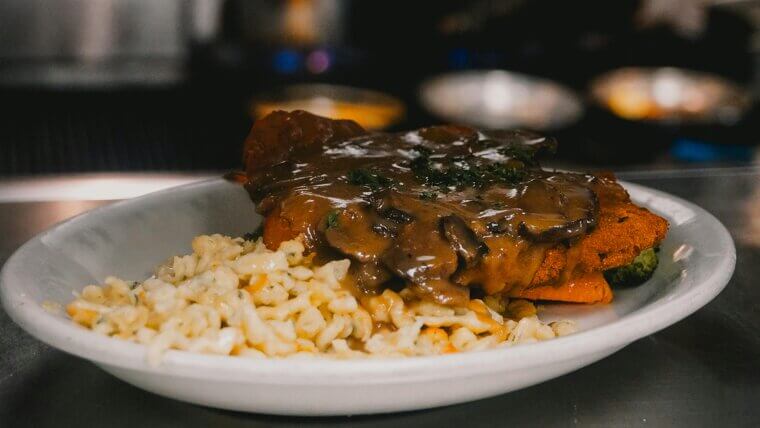 1991 – 196 Lbs (men), 168 Lbs (women)