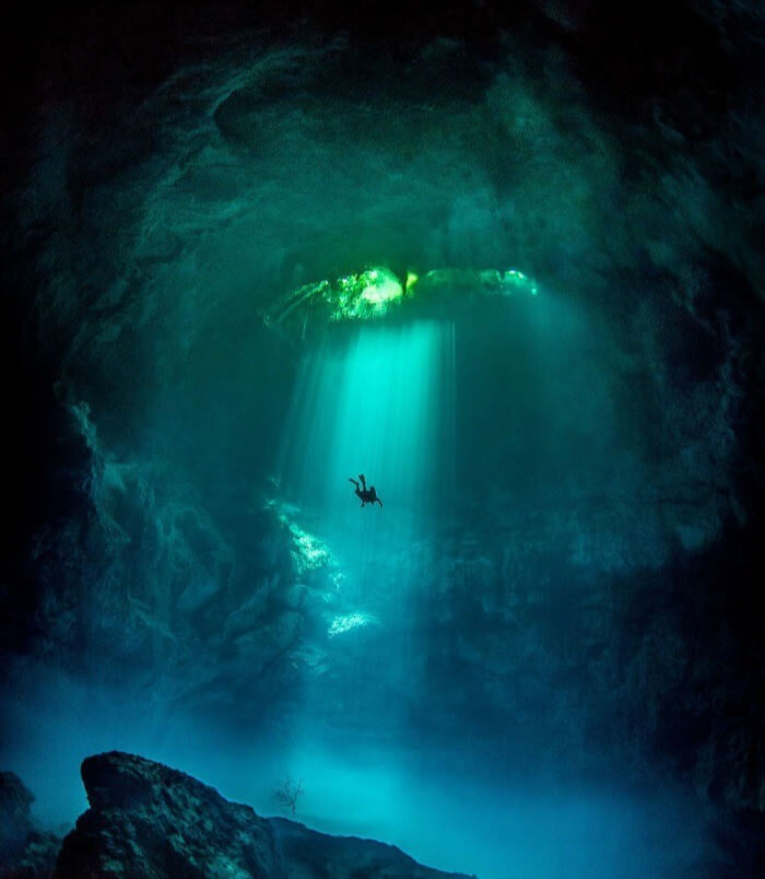 Это Там, Где Тусуются Русалки?