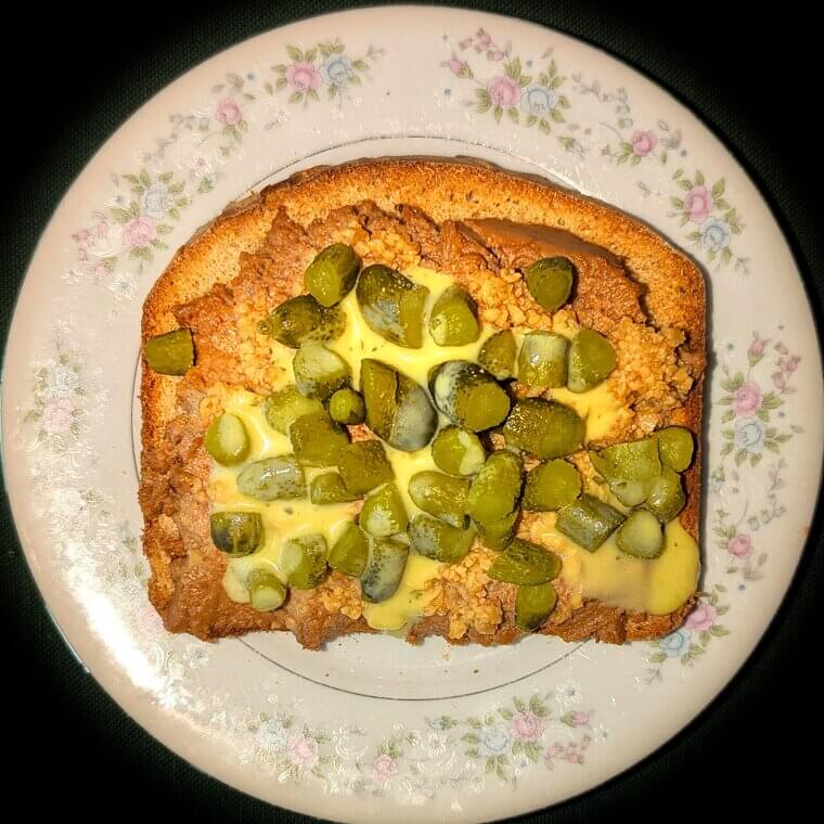 Creamed Chipped Beef on Toast: The "S. O. S. " Dish That Fed the Military