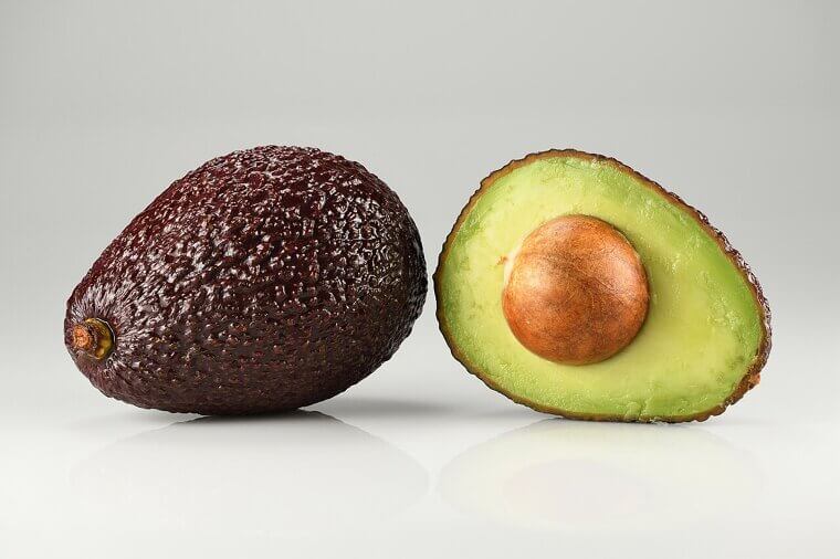 Mash Avocado Into Your Tuna Salad Instead of Mayonnaise for a Vibrant Color and Clean Finish