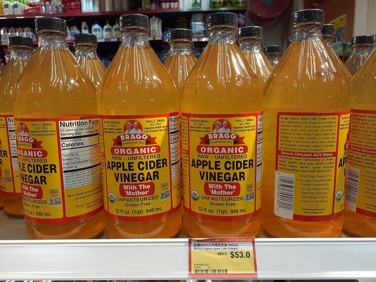 Add a Splash of Apple Cider Vinegar to Your Chili to Brighten the Richness and Balance the Spices