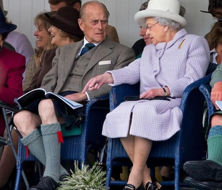 Prinz Phillip zeigt fast ein bisschen zuviel