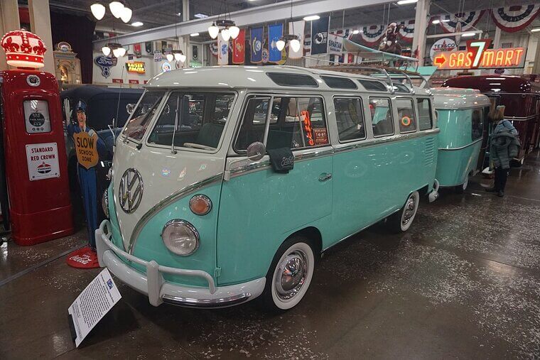 Volkswagen Type 2 Microbus (1950–1967)