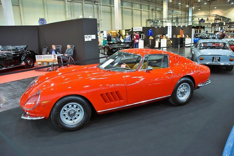 Ferrari 275 GTB (1964–1968)