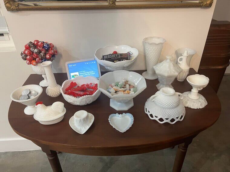 Antique Milk Glass Pieces Worth Collecting