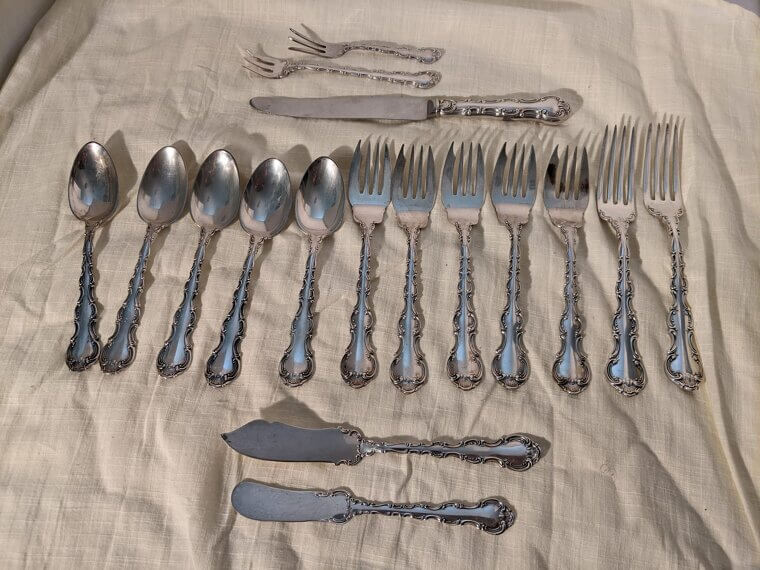 Sterling Silver Flatware Sets to Protect