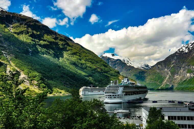 Keep Your Cruise Card Handy
