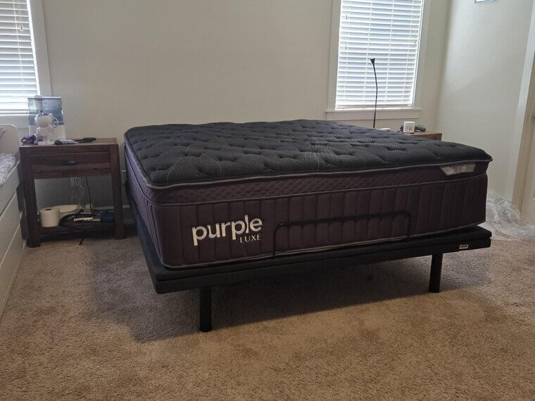 ​Smart Beds and Sleep Trackers Built In