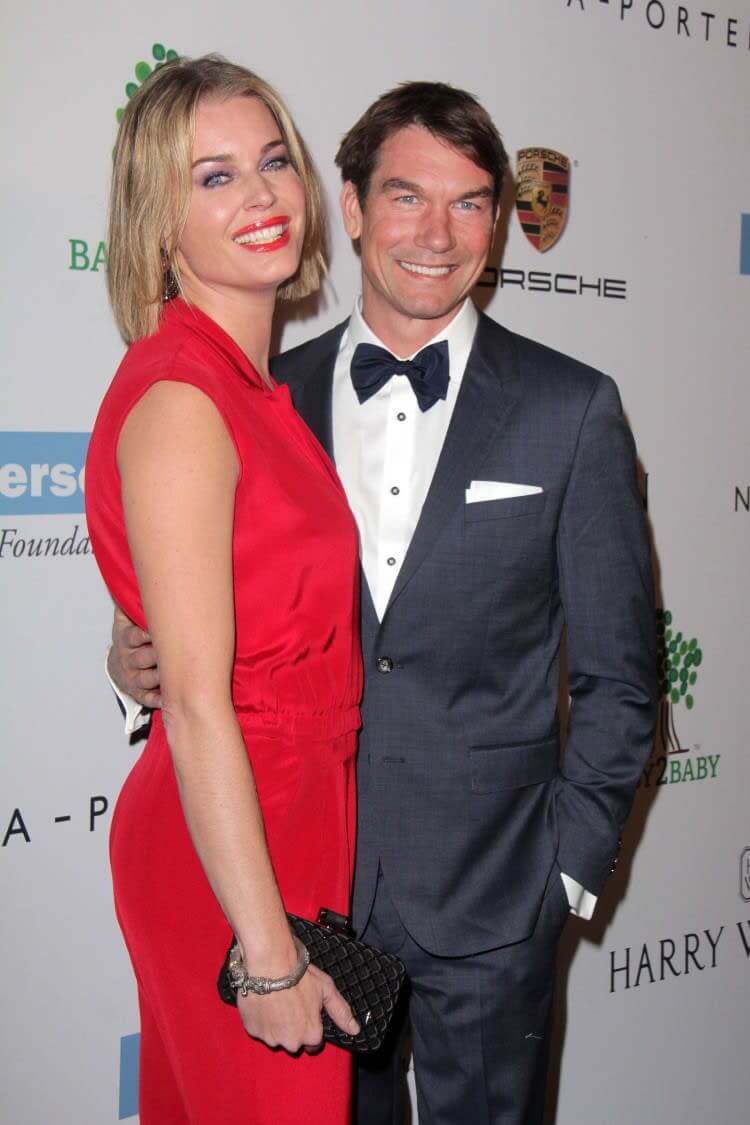 Rebecca Romijn (5'11" – 180cm)