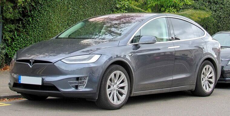 Tesla Model X (2016–2018)