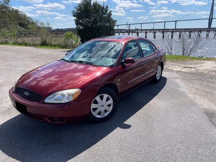 Ford Taurus