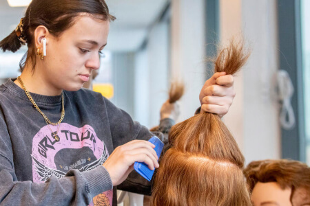 Unbekannte Tipps und Tricks, die das Haarwachstum fördern und Ausdünnung verhindern