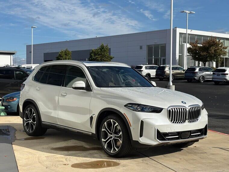 2025 BMW X5