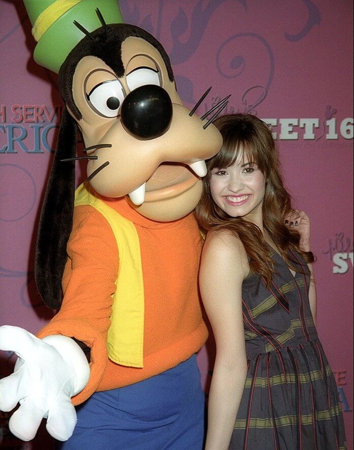 Demi Lovato è stata licenziata