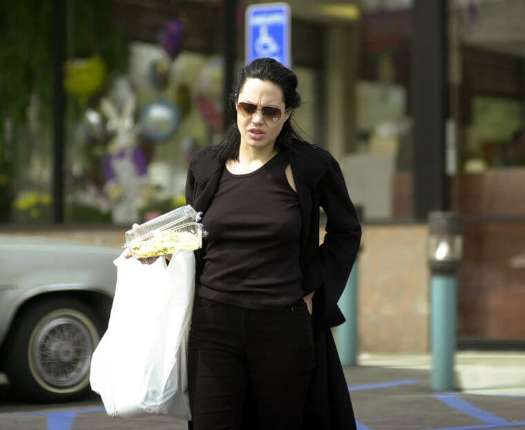 Angelina Won't Be Happy Until She Has Full Custody
