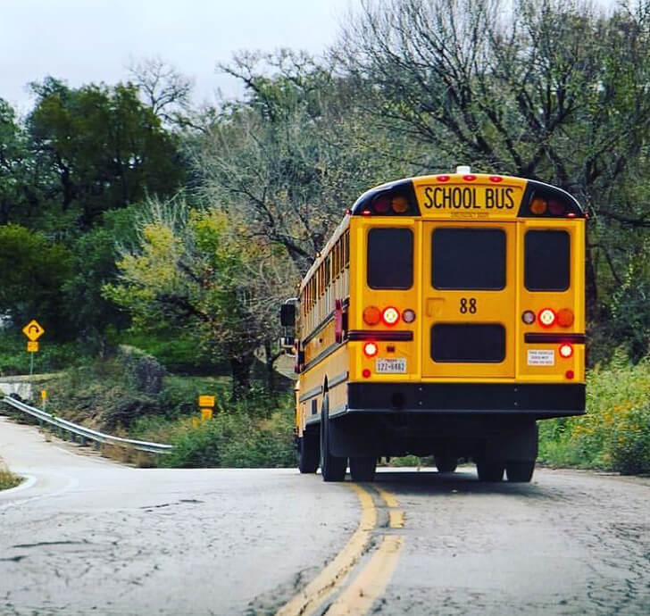 A mãe participou de um escândalo na escola