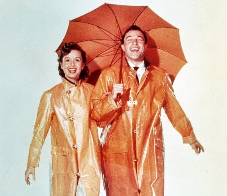 Джин Келли издевался над Дебби Рейнольдс до тех пор, пока она не заплакала