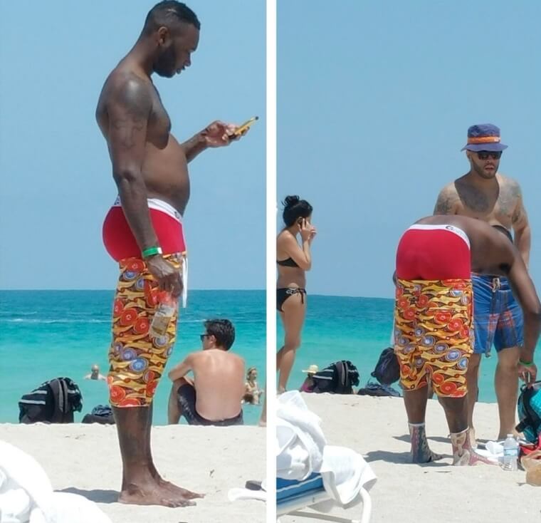 적어도 그는 속옷은 입고 있습니다