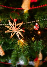 Christmas Decor That Turns Homes From Classy to Tacky