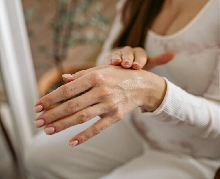 Neglecting the Neck and Hands