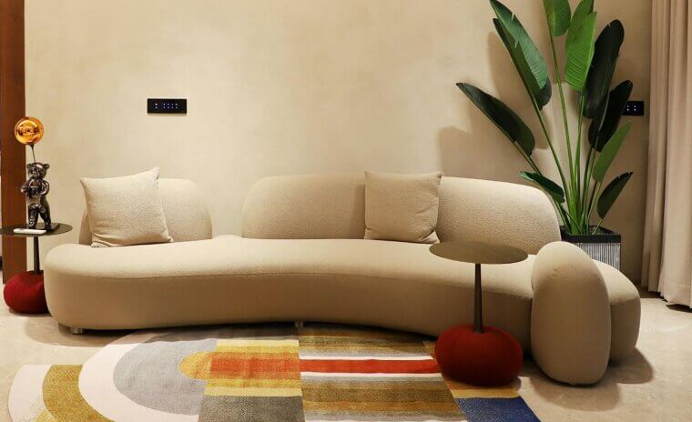 Curved Sofa Style