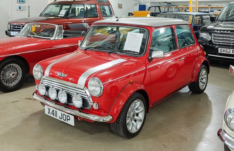 Mini