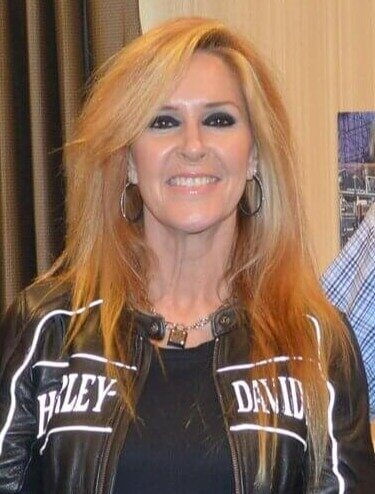 Lita Ford (The Runaways) - Working Retail Counter Jobs While Trying to Launch Her Solo Career