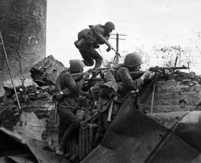 The Role of Russian Barrier Troops