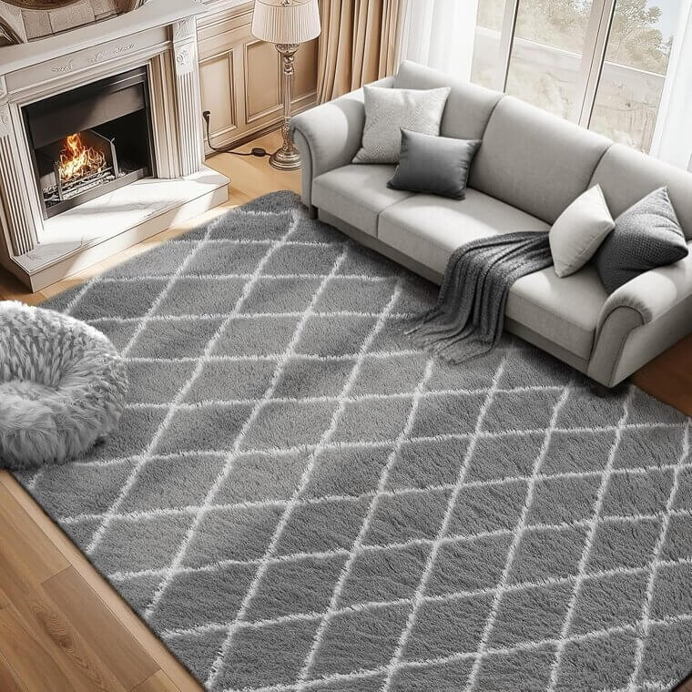 Fluffy Stripe Rug - Cozy Up Your Space with Style! - 5% Off!