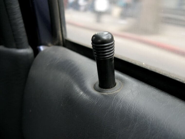 Door Locks - 40,000+