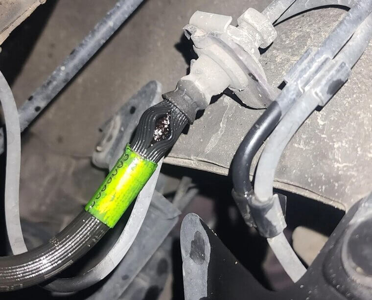 Rear Brake Hoses - 499,000+