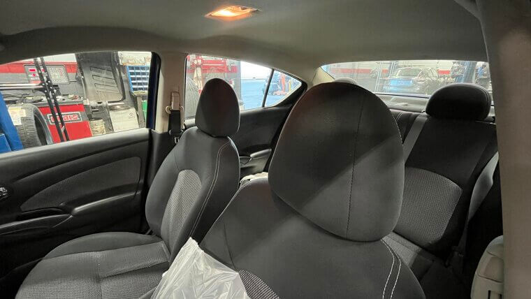 Head Restraints - 121,000+