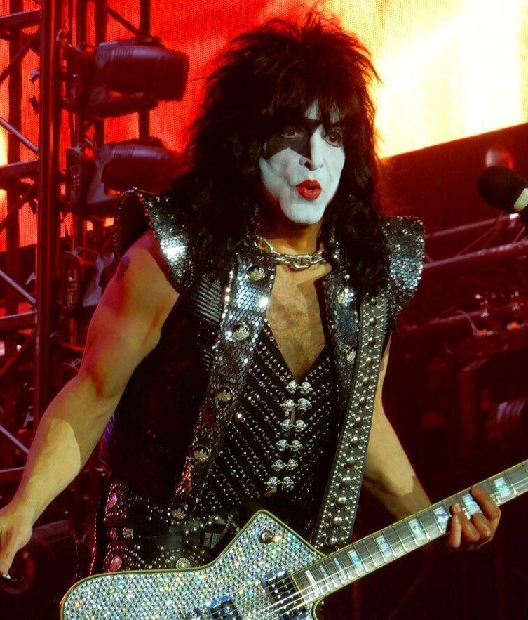 Paul Stanley Completes Rigorous Stretching and Vocal Sirens Before Donning His Boots