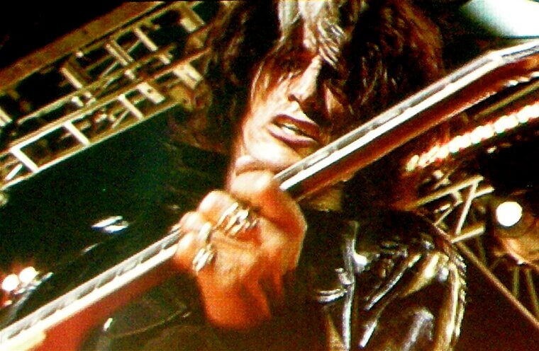 Joe Perry Required a Specific Brand of Macaroni and Cheese Before Playing a Note