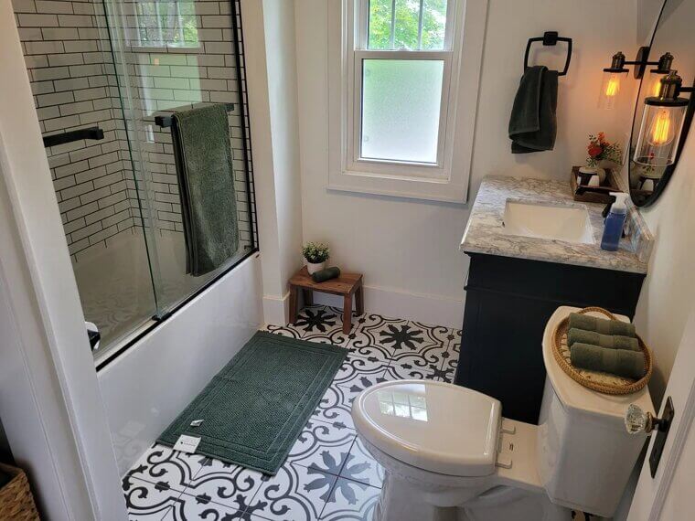 Using Non-Slip Bath Mats