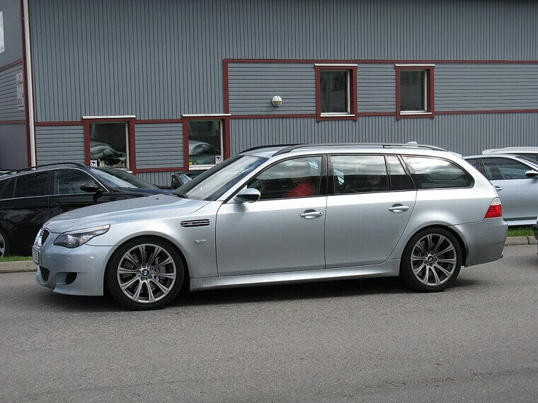 BMW M5 Touring (E61)