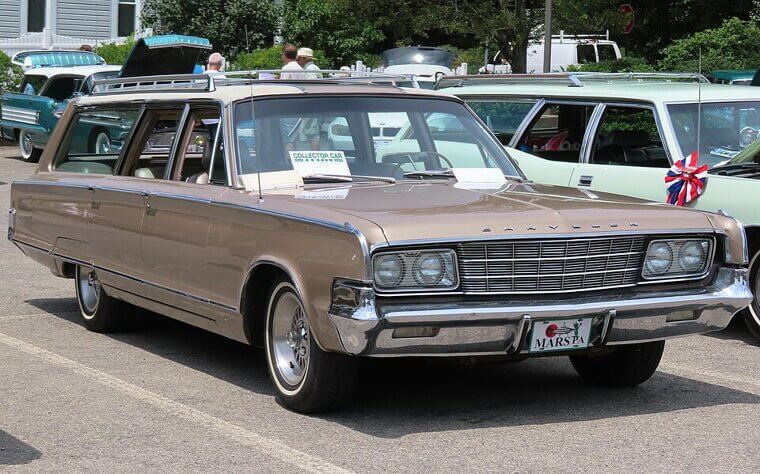 Chrysler New Yorker Wagon