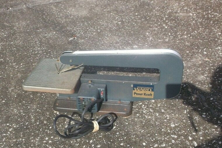 Vintage Montgomery Ward Power Kraft 1.2 Amp Jig Saw - $46.40